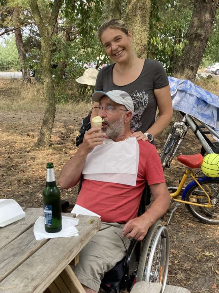 Eis essen mit Papa.